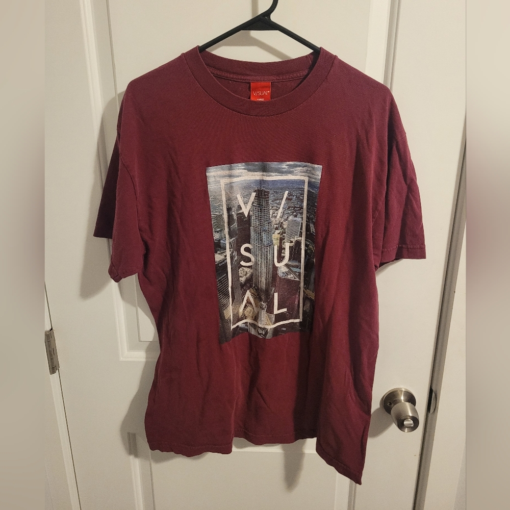 Visual tee shirt